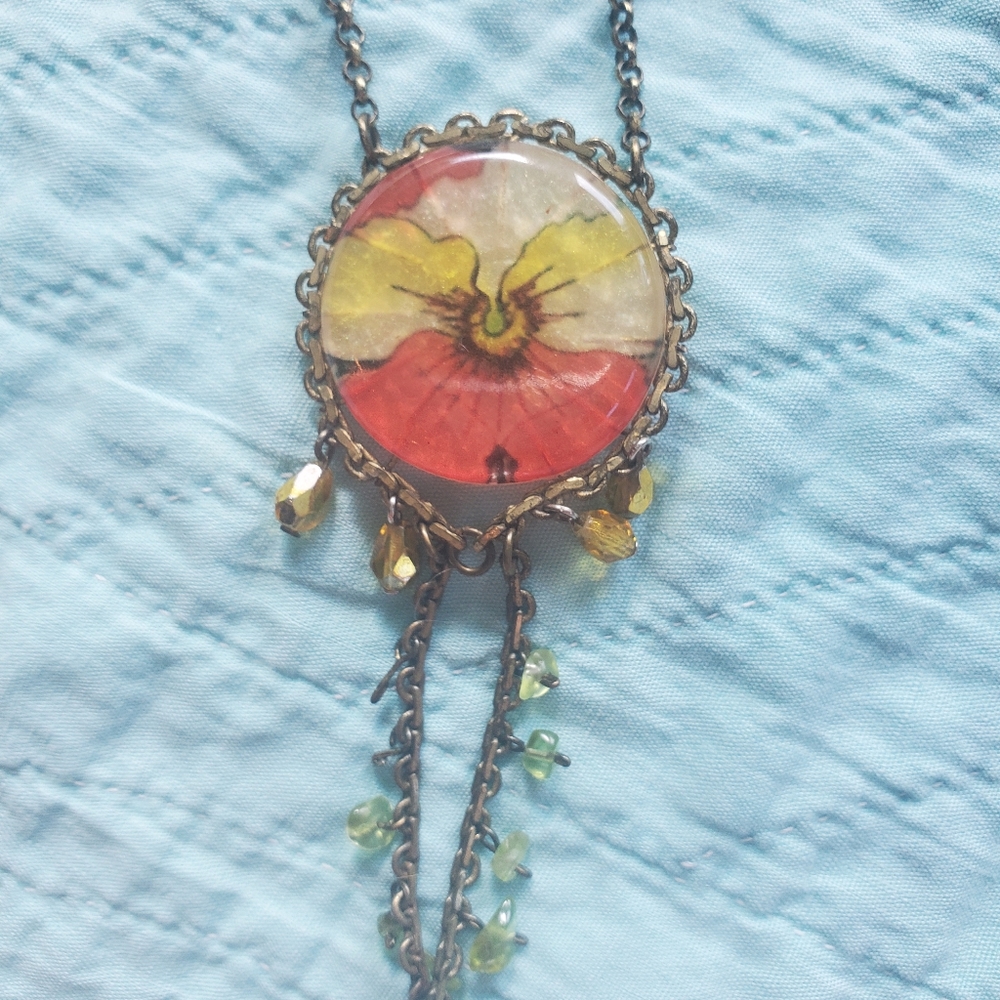 Unique Vintage Flower Pansy Necklace